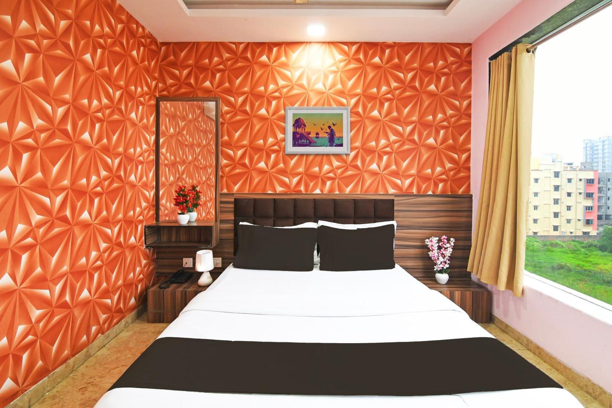 โอโย แฟล็กชิป 75427 โฮเทล ซันไชน์ Hotel Gauripur  ภายนอก รูปภาพ