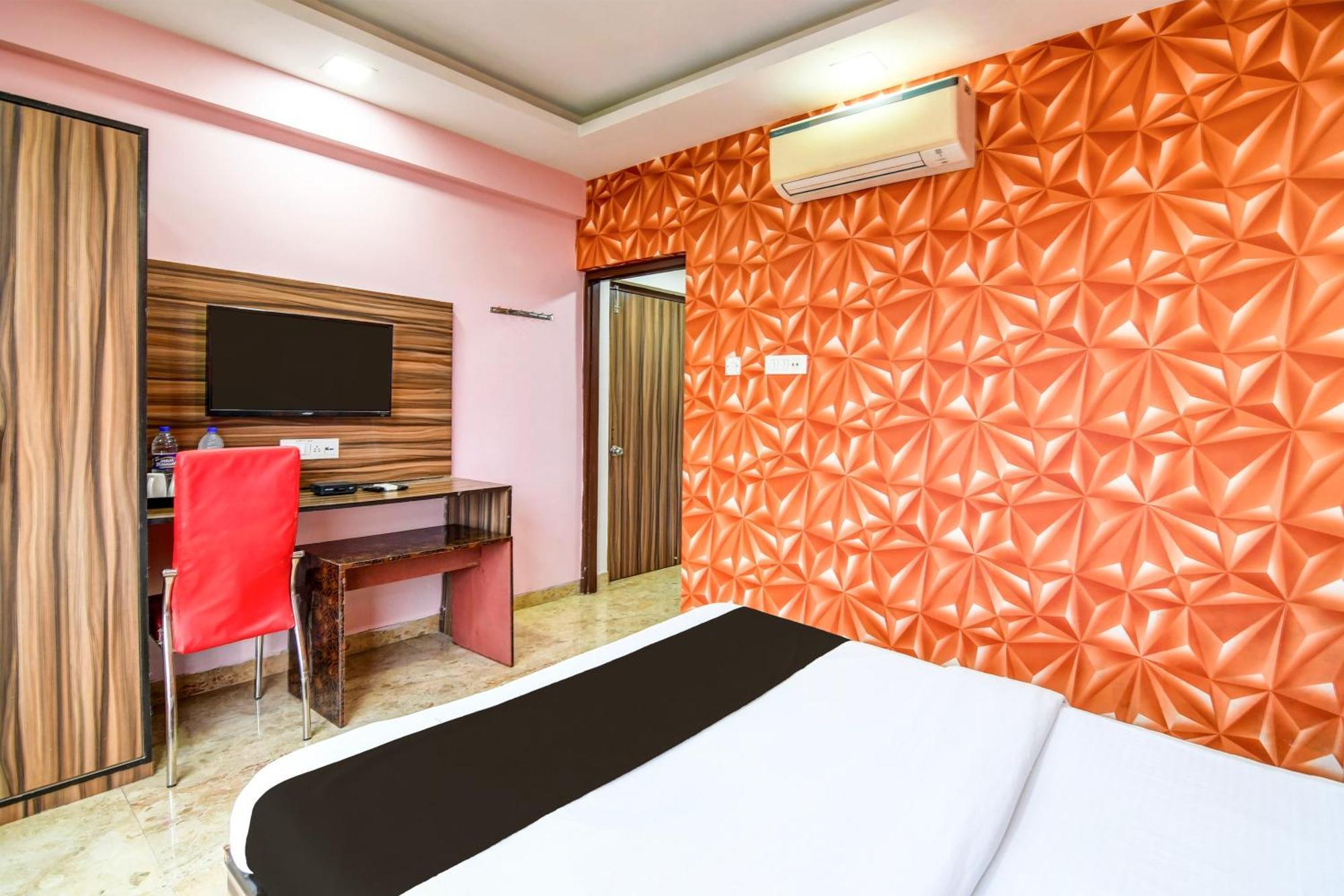 โอโย แฟล็กชิป 75427 โฮเทล ซันไชน์ Hotel Gauripur  ภายนอก รูปภาพ